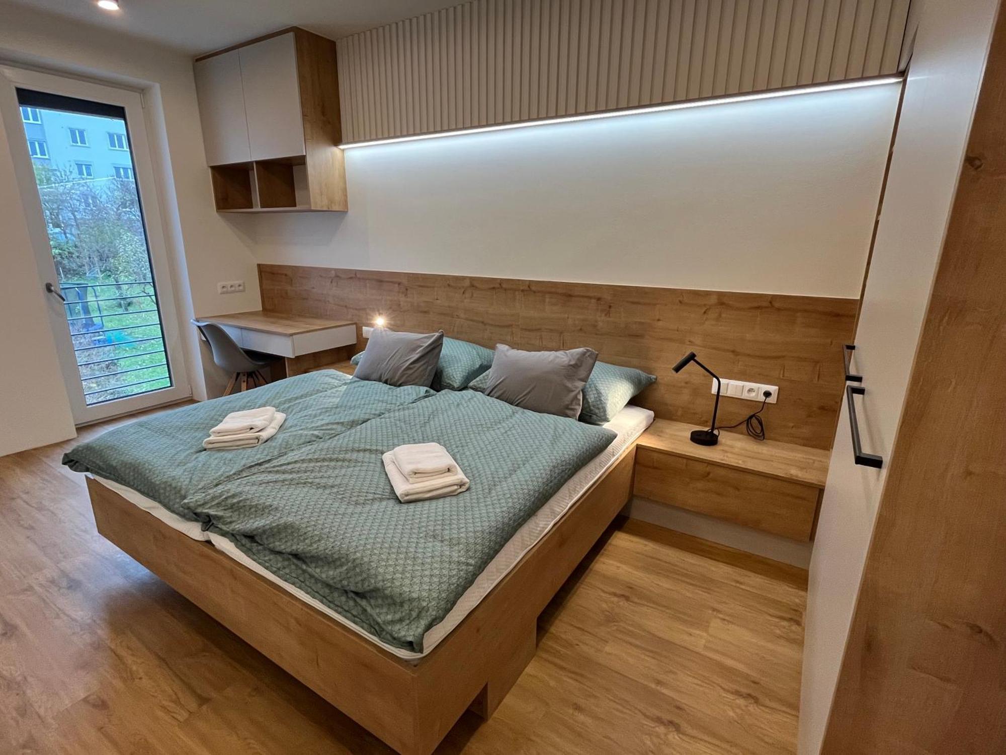 Fresh Apartments Брно Экстерьер фото